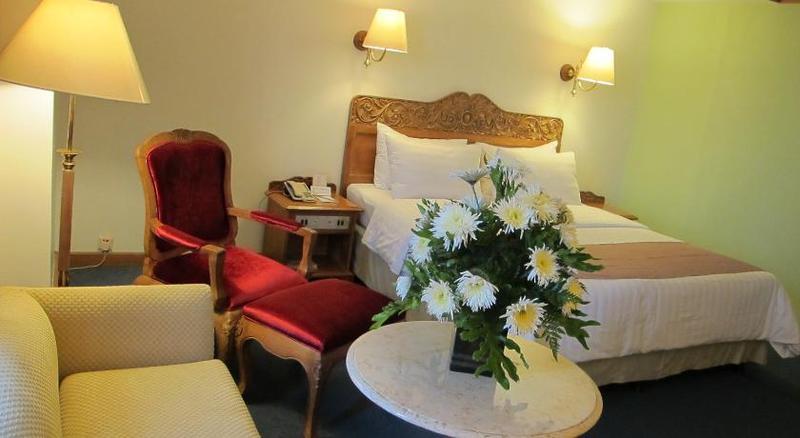 Hotel Mutiara Malioboro Джок'якарта Екстер'єр фото